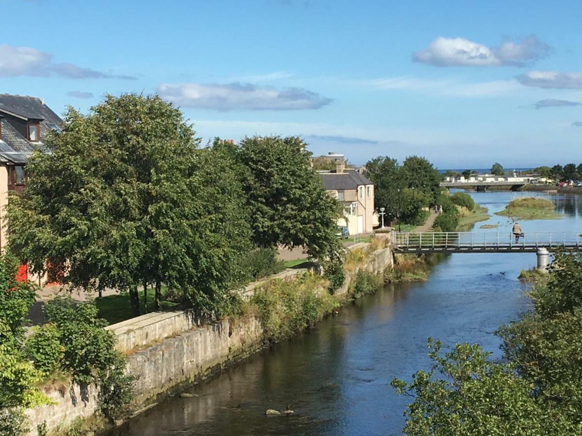 Riverbank Apartments Nairn Esterno foto